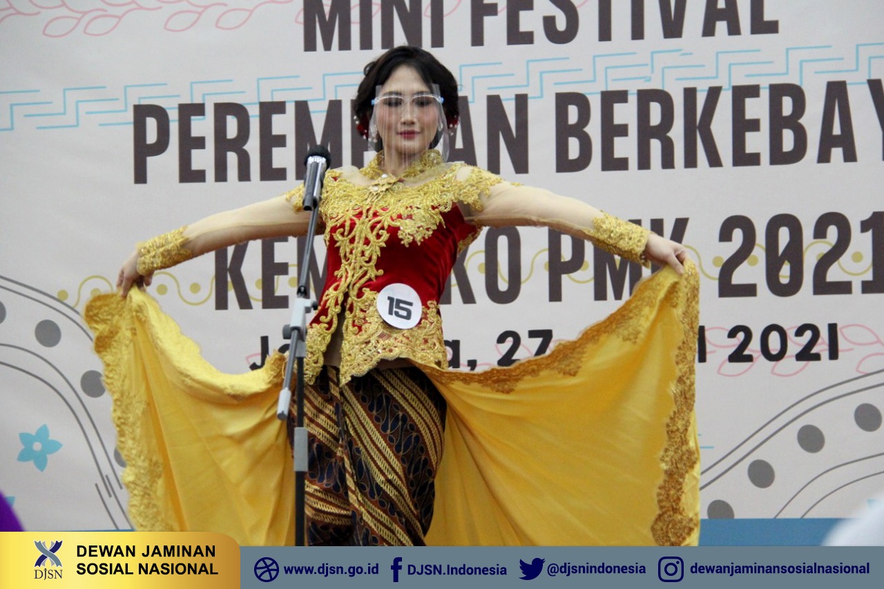 Mini Festival Perempuan Berkebaya